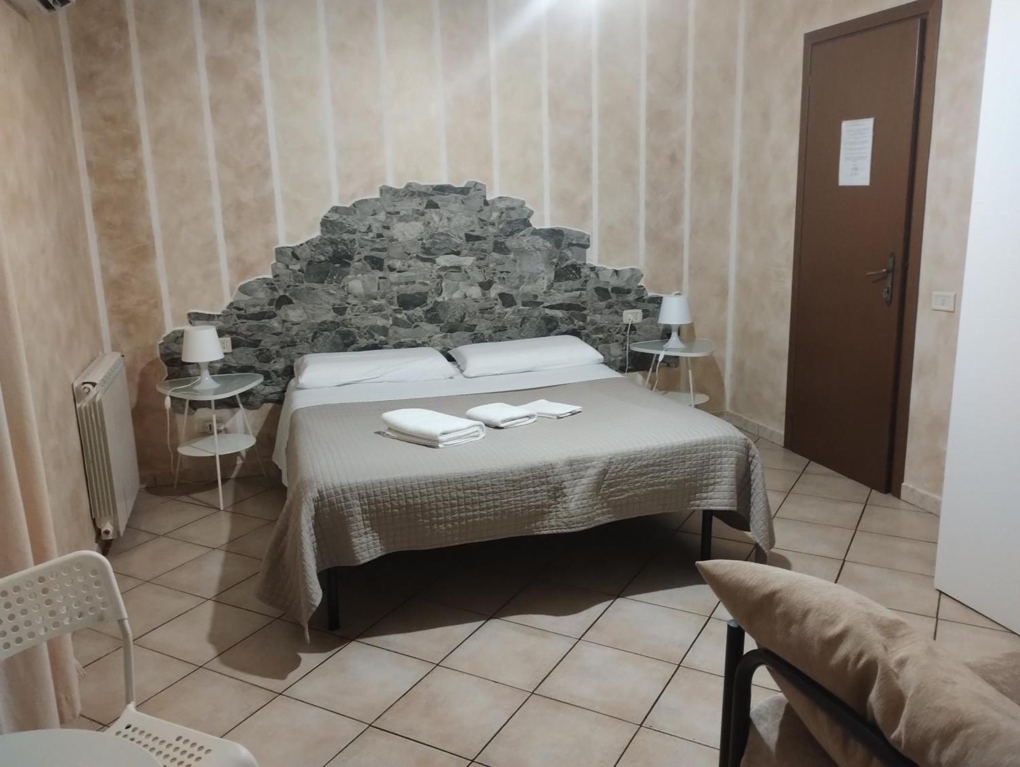 B&B Ar Colle 2 발몬토네 외부 사진